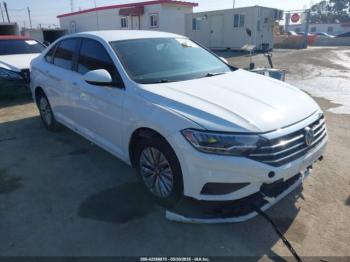  Salvage Volkswagen Jetta