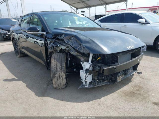  Salvage Kia K4