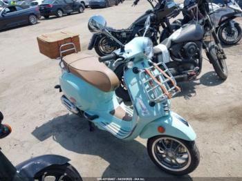  Salvage Vespa Primavera Sprint