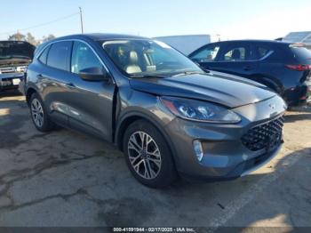  Salvage Ford Escape