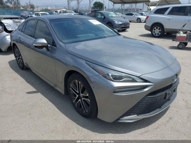  Salvage Toyota Mirai