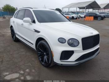  Salvage Bentley Bentayga