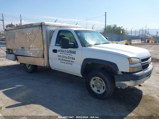  Salvage Chevrolet Silverado 2500