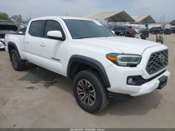  Salvage Toyota Tacoma