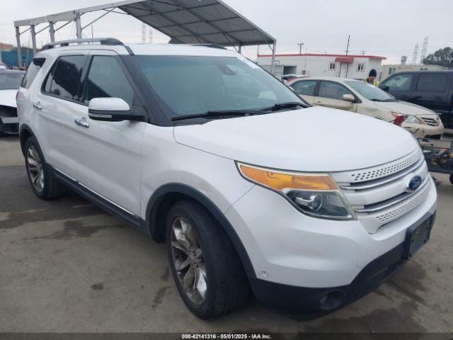  Salvage Ford Explorer