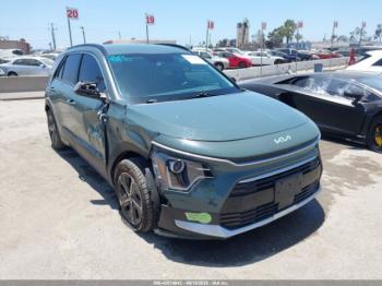  Salvage Kia Niro