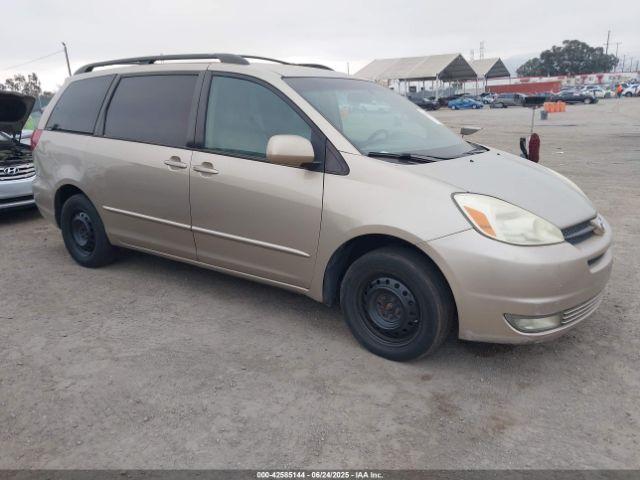  Salvage Toyota Sienna