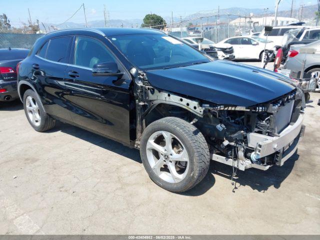  Salvage Mercedes-Benz GLA