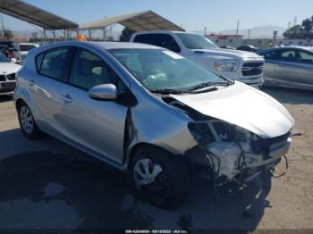  Salvage Toyota Prius c