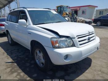  Salvage Toyota Highlander