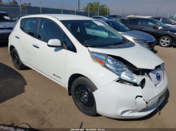  Salvage Nissan LEAF