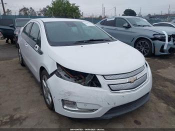  Salvage Chevrolet Volt