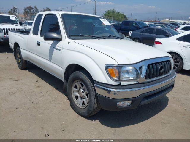  Salvage Toyota Tacoma