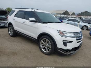  Salvage Ford Explorer