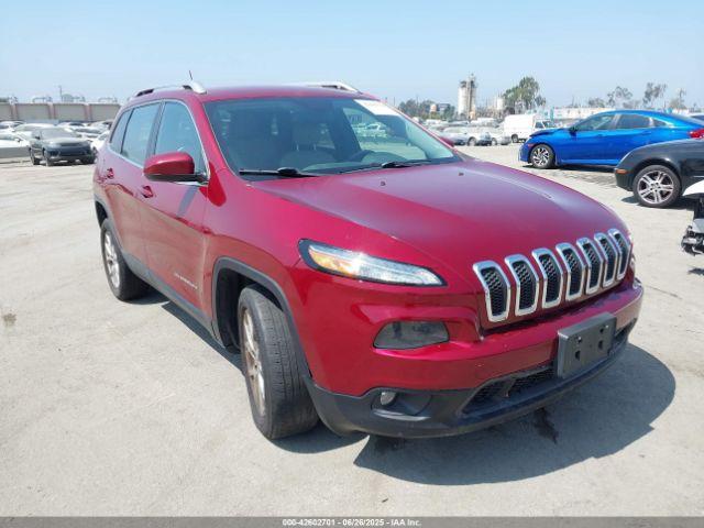  Salvage Jeep Cherokee