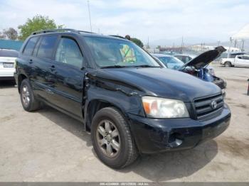  Salvage Toyota Highlander
