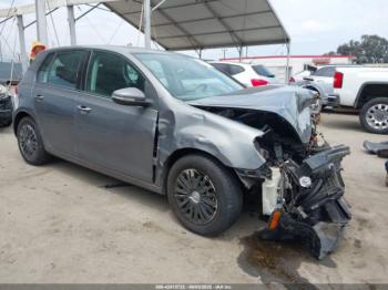  Salvage Volkswagen Golf