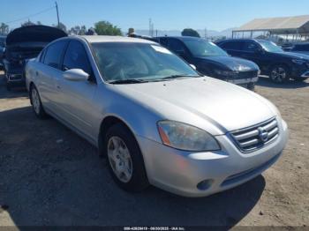  Salvage Nissan Altima