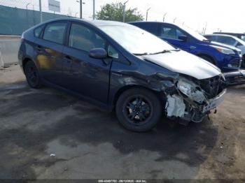  Salvage Toyota Prius
