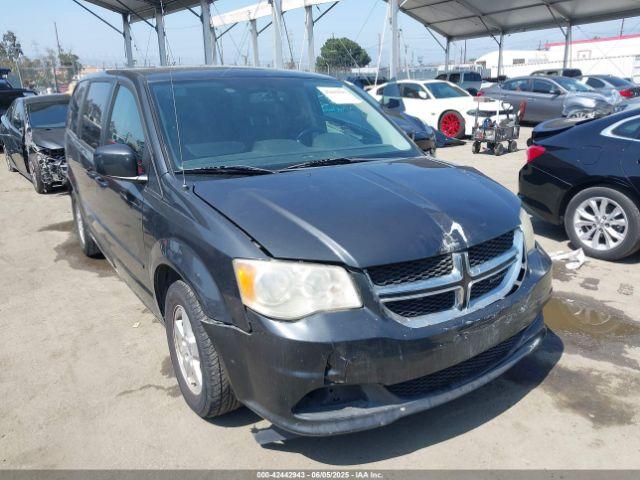  Salvage Dodge Grand Caravan
