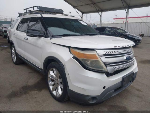  Salvage Ford Explorer