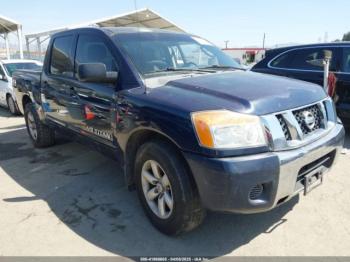  Salvage Nissan Titan