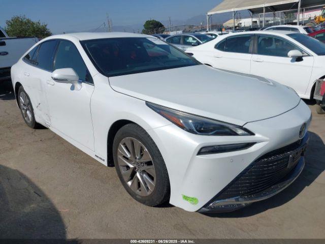  Salvage Toyota Mirai
