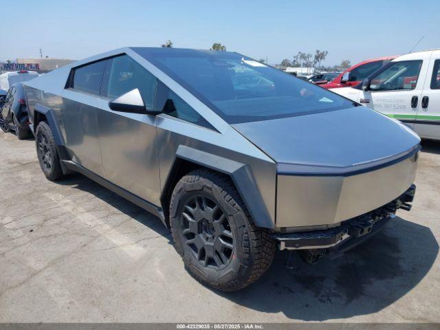  Salvage Tesla Cybertruck