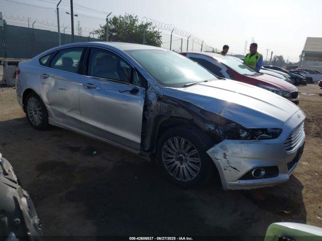  Salvage Ford Fusion