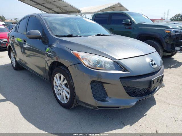  Salvage Mazda Mazda3