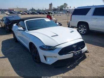  Salvage Ford Mustang