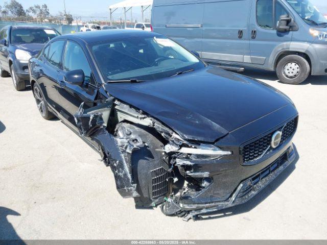  Salvage Volvo S60