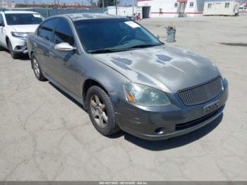  Salvage Nissan Altima