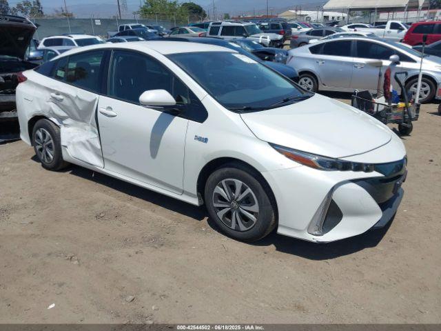  Salvage Toyota Prius Prime