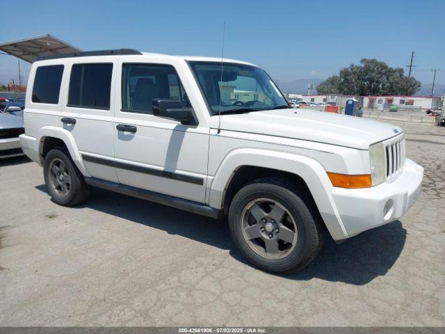  Salvage Jeep Commander