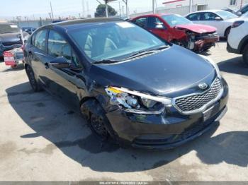  Salvage Kia Forte