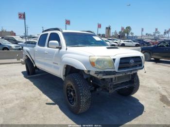  Salvage Toyota Tacoma