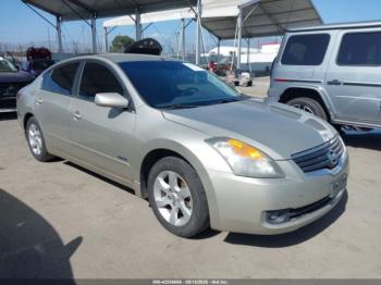  Salvage Nissan Altima
