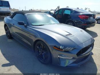  Salvage Ford Mustang