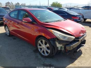  Salvage Hyundai ELANTRA
