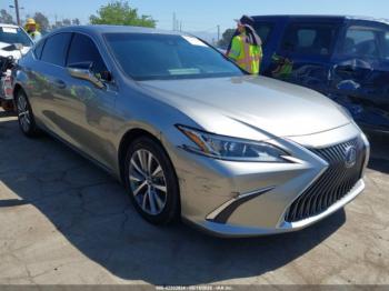 Salvage Lexus Es