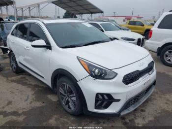  Salvage Kia Niro