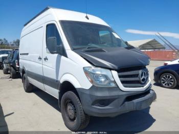  Salvage Mercedes-Benz Sprinter 2500