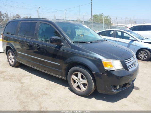  Salvage Dodge Grand Caravan