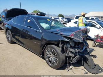  Salvage Lexus Es
