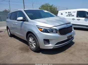  Salvage Kia Sedona