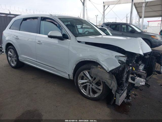  Salvage Audi Q7