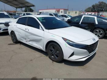  Salvage Hyundai ELANTRA
