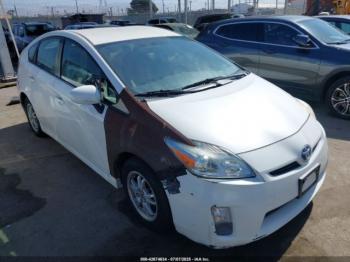  Salvage Toyota Prius