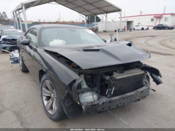  Salvage Dodge Challenger